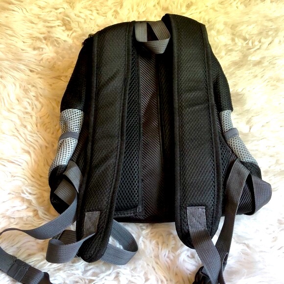 🐶 Small Dog Backpack 🐶 - Picture 3 of 8